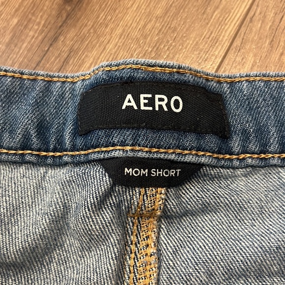 Aeropostale Mom Shorts Size 14 - Picture 2 of 4